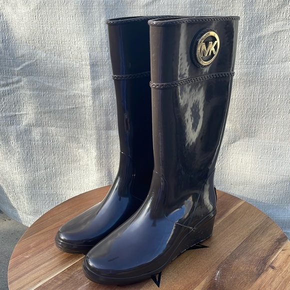 Michael Kors Women’s Tall Rain Boots Wedge heel Brown Size 6 - Picture 1 of 9